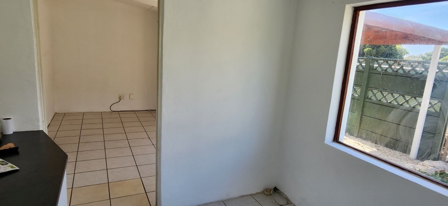 To Let 1 Bedroom Property for Rent in Kleinmond Western Cape